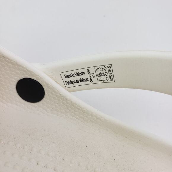 Crocs Classic Mens Size 11 White Slip On Casual Comfort Clog Shoes 10001 - Picture 10 of 11